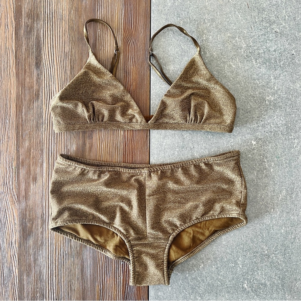 AMUSE SOCIETY Bra and Panty Lounge Set